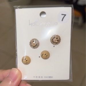 Earrings set